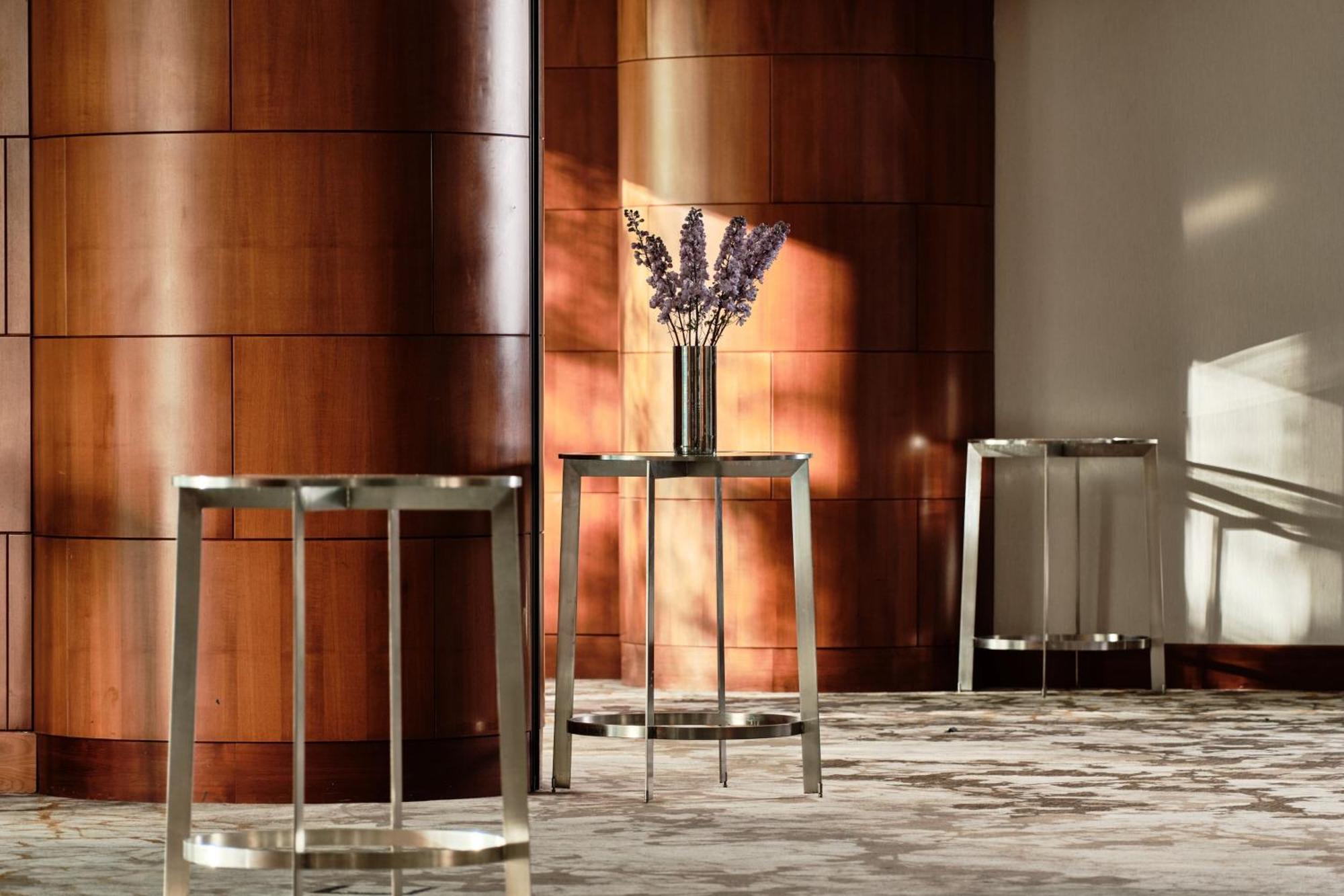 ホテル ザ ウェスティン ワルシャワ エクステリア 写真 The interior of the hotel